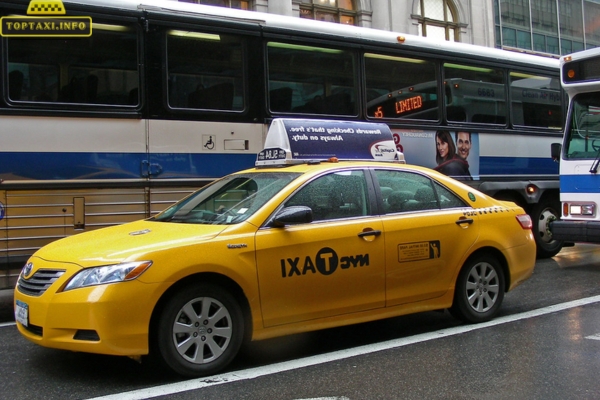 Taxi Đồng Khởi Ba Tri