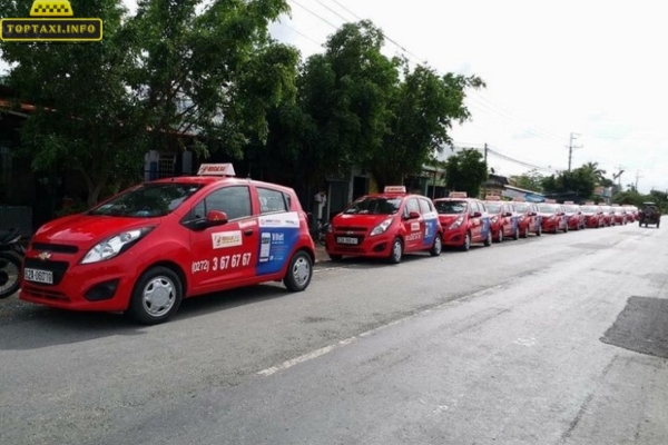 Taxi Sao Đỏ Bến Lức